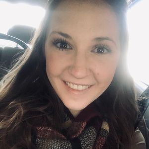 Meet your Posher, Lexie